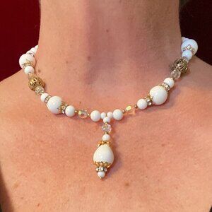 Vintage Milk Glass and Gold Tone Necklace